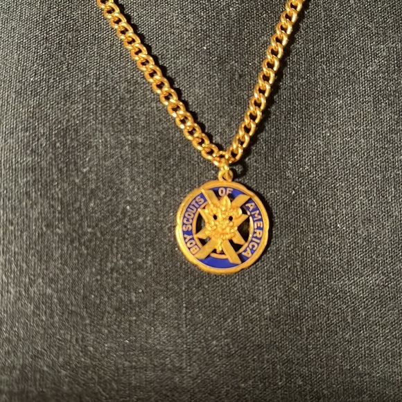 20 year veteran Boy Scouts tie chain - Picture 2 of 4